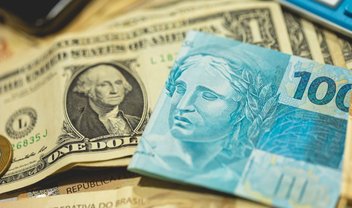 Dólar caindo: como isso impacta no mercado e no valor dos eletrônicos?