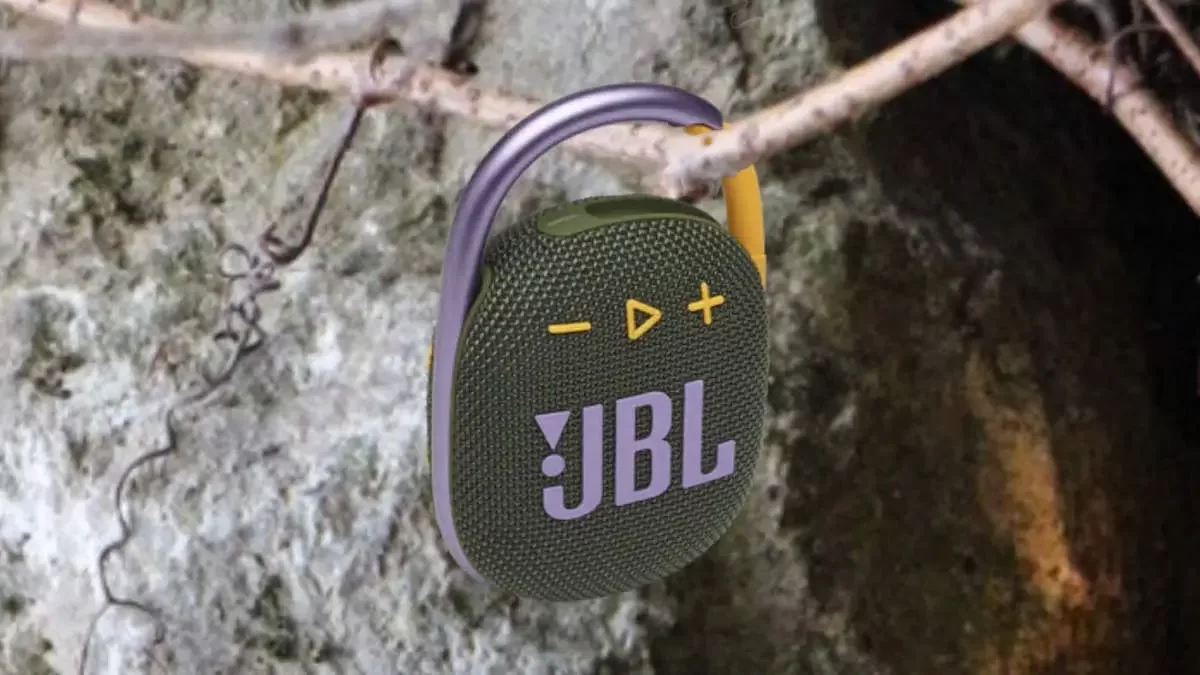 A Clip 4 possui áudio poderoso e graves intensos, graças ao JBL Pro Sound