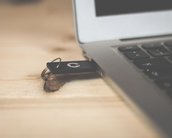Muito pouco: descubra quanta memória tinha o 1º pendrive da história