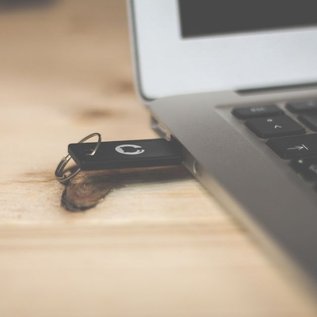 Imagem de Muito pouco: descubra quanta memória tinha o 1º pendrive da história