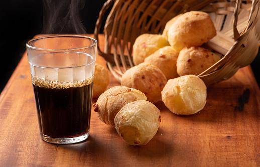 Os cientistas apontam que o estudo ainda tem limitações e que eles precisam estudar mais sobre os efeitos do café no cérebro humano.