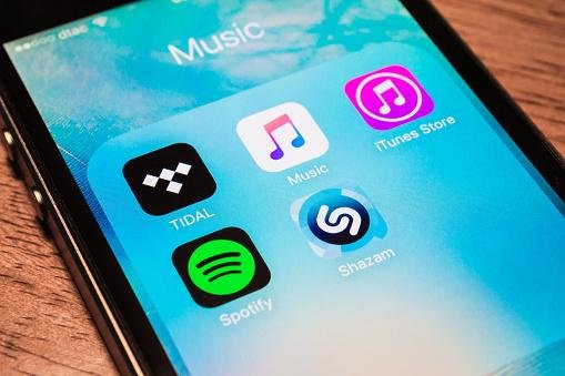 Usuários do Spotify no iPhone com contas vinculadas à App Store precisarão fazer uma nova assinatura premium.