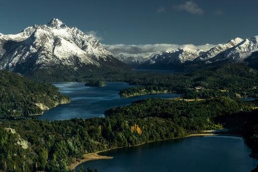 San Carlos de Bariloche é uma cidade na região da Patagônia argentina.