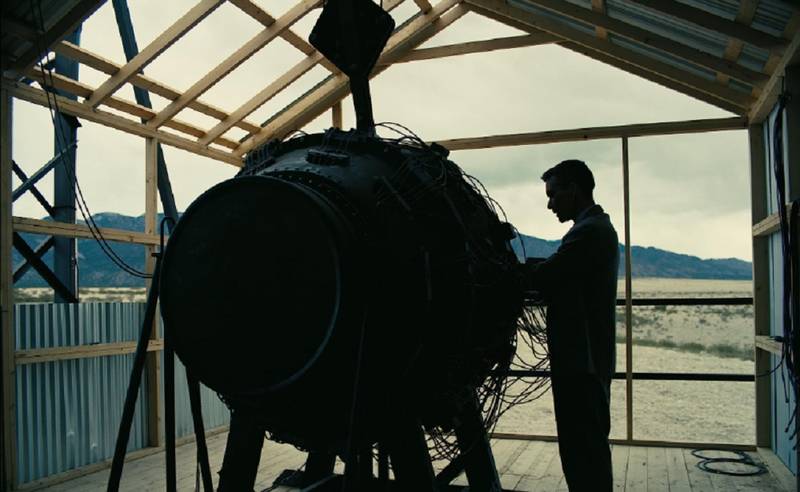 Em cartaz na maioria das cidades brasileiras, Oppenheimer, de Christopher Nolan, conta com Cillian Murphy no papel principal. 