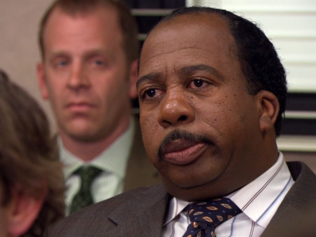 O olhar sarcástico de Stanley virou marca registrada do personagem.