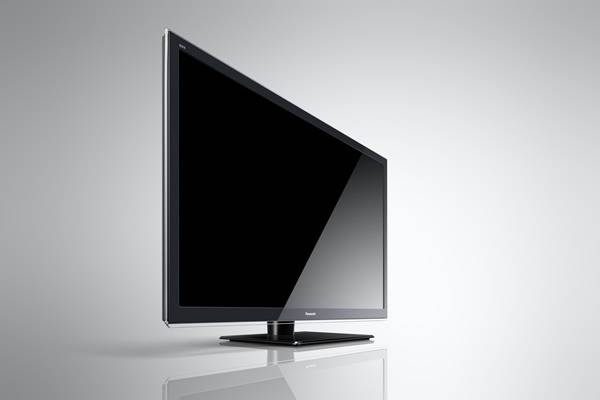 A Panasonic Viera TX-L42ET5 é modelo de 2012.