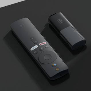 Imagem de Transforme sua TV em Smart: Fire TV Stick, Roku Express e Xiaomi TV Stick em oferta