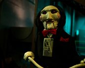 Jogos Mortais X: Jigsaw está de volta em trailer sangrento