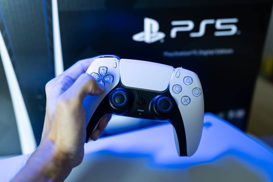 Edu Games - Sony está transmitindo ao vivo novidades sobre o PS5 e