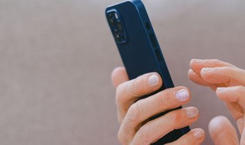 Qual foi seu 1º celular? Equipe TecMundo fala de seus primeiros