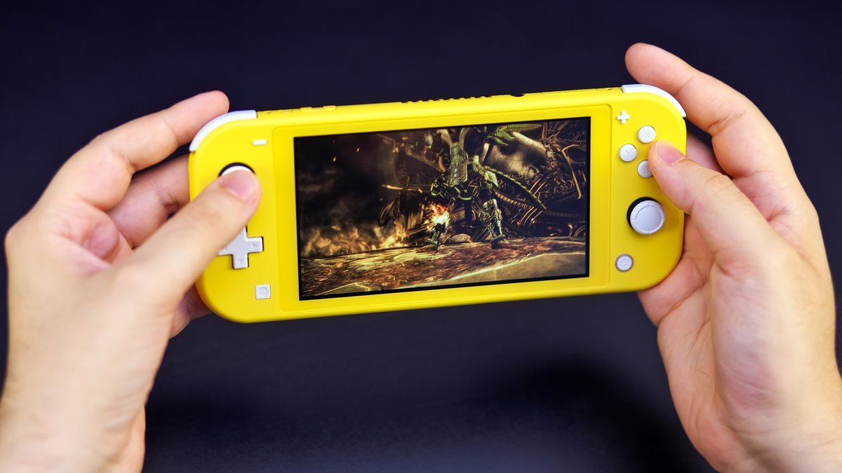 Nintendo Switch Lite - Amarelo - Trilogy Games