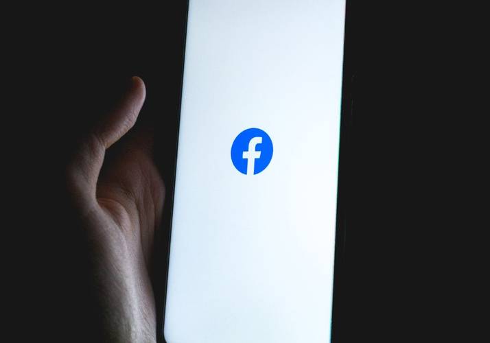 Indenização Facebook