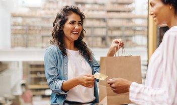 A experiência do consumidor transcende a ideia de persuadir para vender