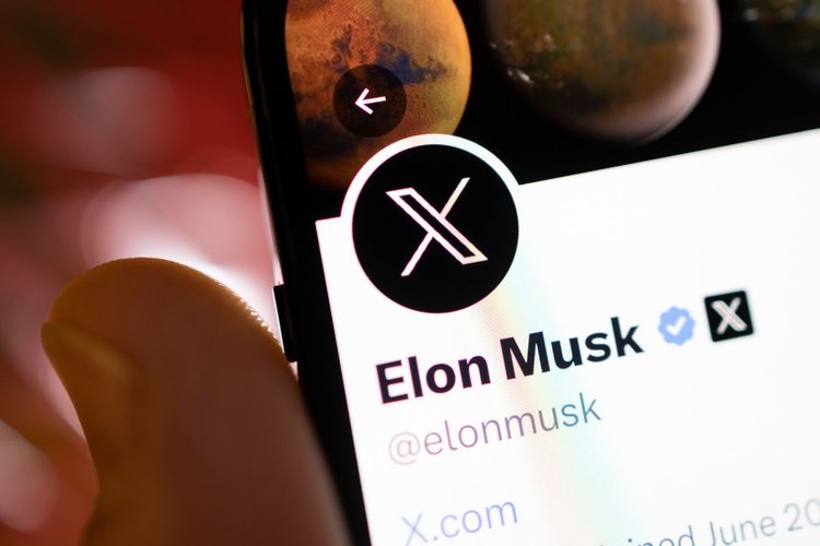 Elon Musk estaria limitando o tráfego para sites dos quais não gosta