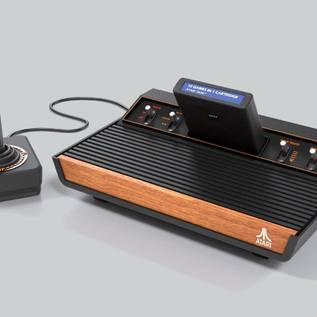 Imagem de Atari 2600 ganha versão moderna com suporte a cartuchos; conheça o console