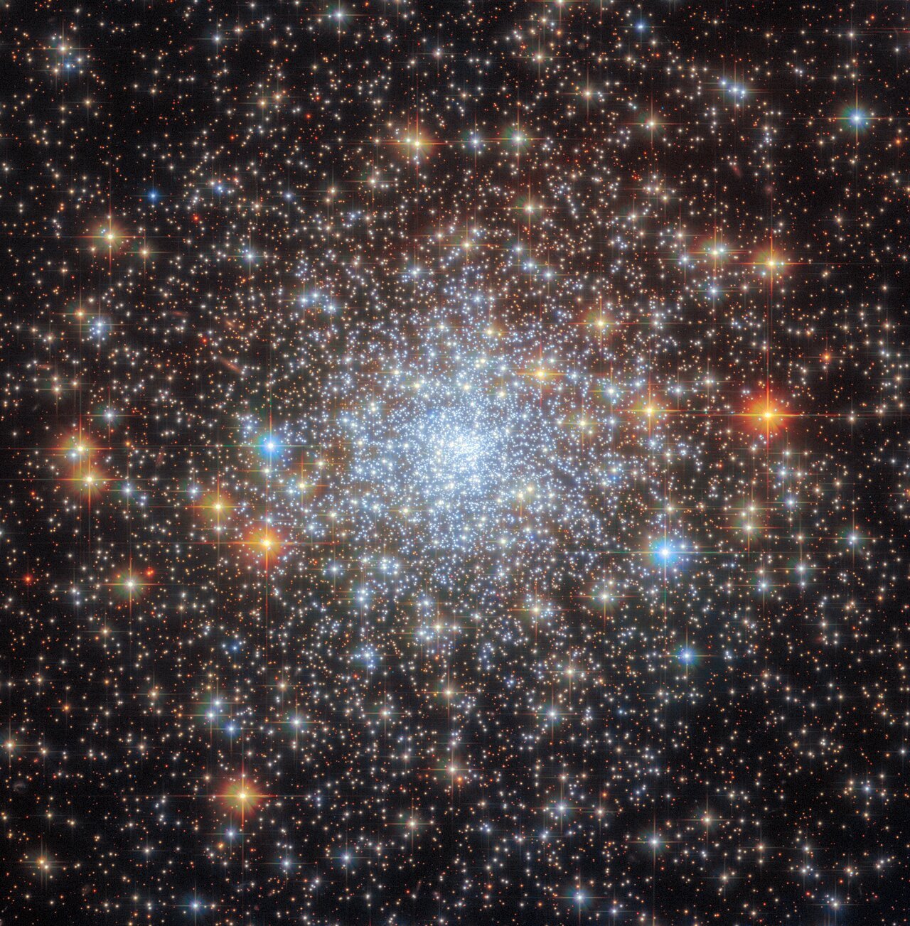 Um aglomerado galáctico na constelação de Sagitário.
