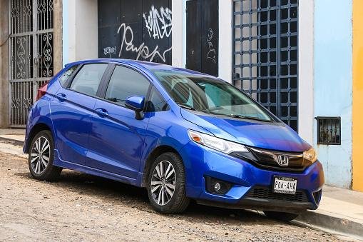 O Honda Fit é um dos modelos desautorizados a partir de 2024.