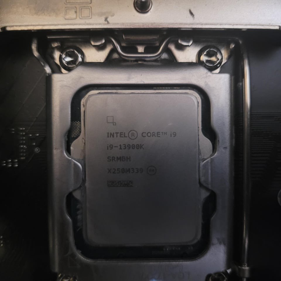 Intel i9 disfarçado