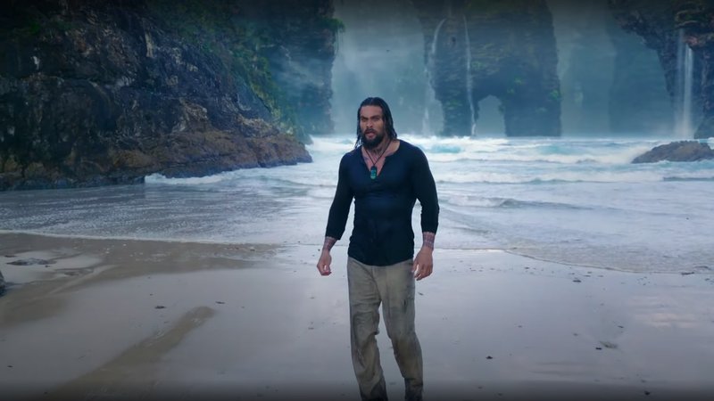 Jason Momoa como Aquaman