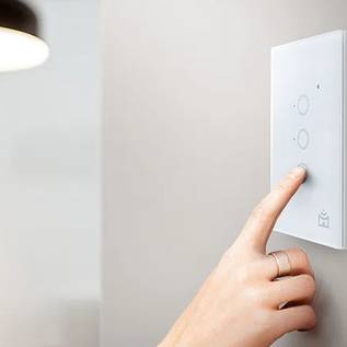 Imagem de Positivo lança interruptores Wi-Fi que controlam lâmpadas comuns
