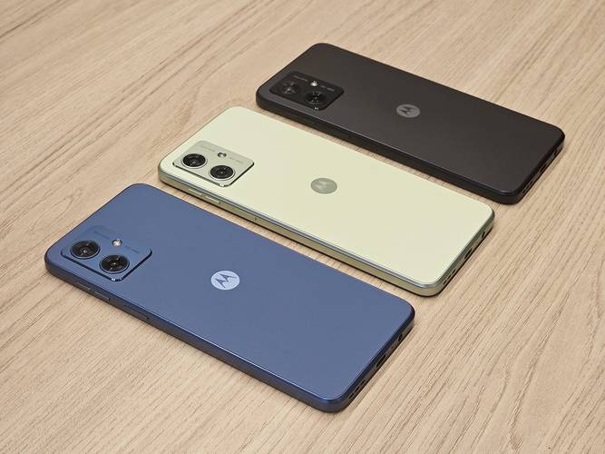 Moto G54