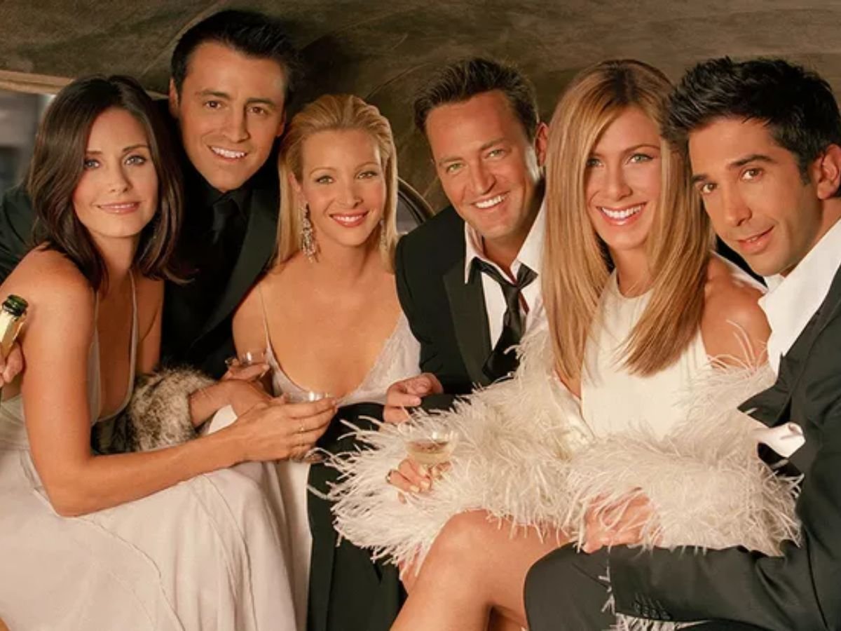 Monica, Joe, Phoebe, Chandler, Rachel e Ross marcaram os anos 90 e 2000.