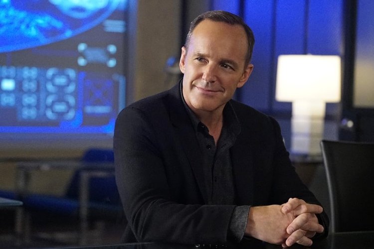 Phil Coulson em Agentes da S.H.I.E.L.D.