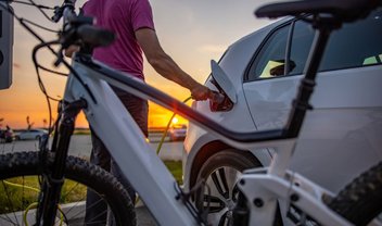 Carro elétrico x E-bike: quem vence essa disputa?