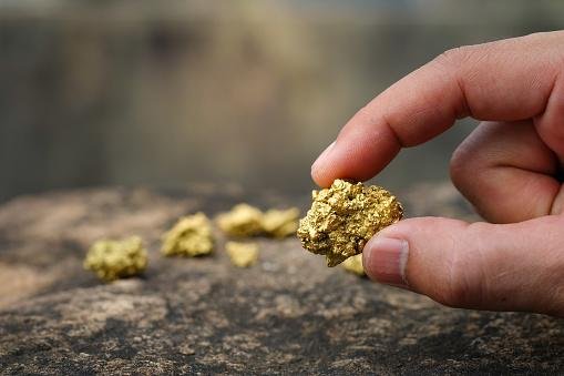 O ouro é um dos metais preciosos mais raros na Terra.