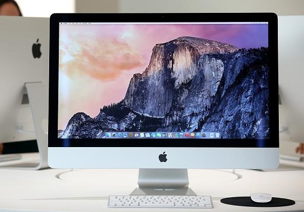 Mark Gurman aposta que a Apple lançará algum novo dispositivo Mac ainda este mês.