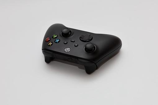 Acessórios não oficiais não serão mais compatíveis com consoles Xbox.