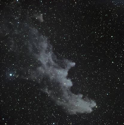 A Nebulosa Cabeça da Bruxa fica a 900 anos-luz da Terra.