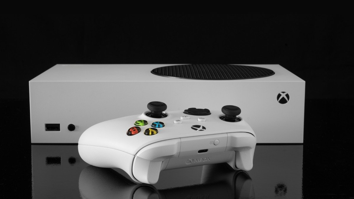 Xbox Series S: Microsoft anuncia console menor e mais barato da nova  geração, Games