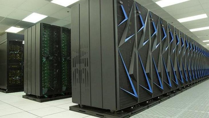 Criado pela IBM, Sierra ocupa a sexta colocação no ranking dos supercomputadores mais rápidos.