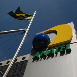 Imagem de 112 mil produtos irregulares da Multilaser foram lacrados pela Anatel