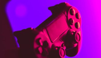 Notícias - Se cuida, Fortnite: novo jogo grátis tem proposta interessante e  roda em PC fraco