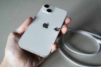 A Índia pode obrigar a Apple a adotar a entrada USB-C em celulares existentes.