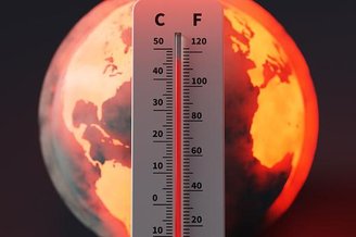 Além de estar associado as chuvas fortes em algumas regiões e períodos de seca em outras, o El Niño também está relacionado ao aumento de temperatura em diversas regiões do mundo.