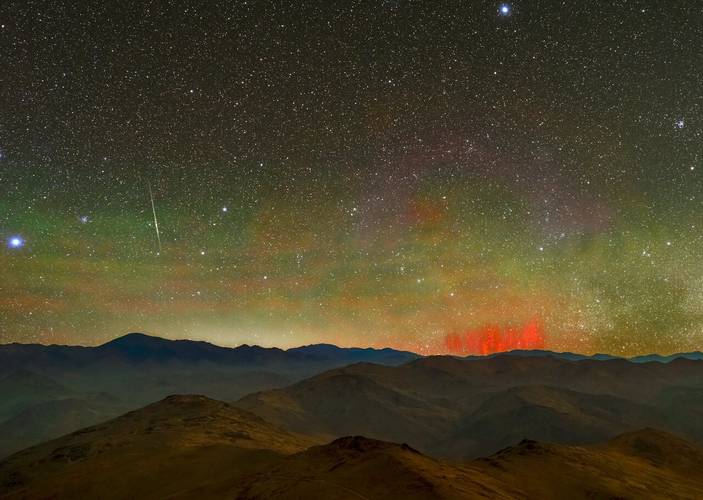 Imagem de sprites vermelhos obtida em 2022 no Observatório La Silla do Observatório Europeu do Sul (ESO), no Chile.