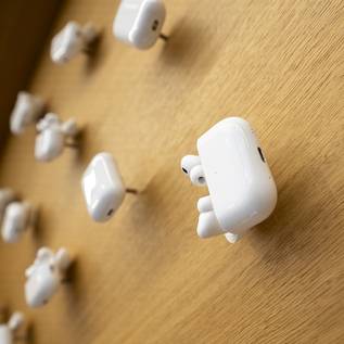 Imagem de Apple começa a vender estojo do AirPods Pro USB-C separadamente por R$ 999