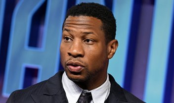 Ator Jonathan Majors é declarado culpado por agressão contra ex-namorada