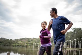 Criar uma rotina de exercícios está entre as resoluções de Ano Novo.