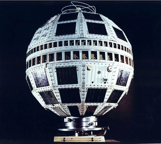 O Telstar 1 foi lançado pela NASA em 10 de julho de 1962.