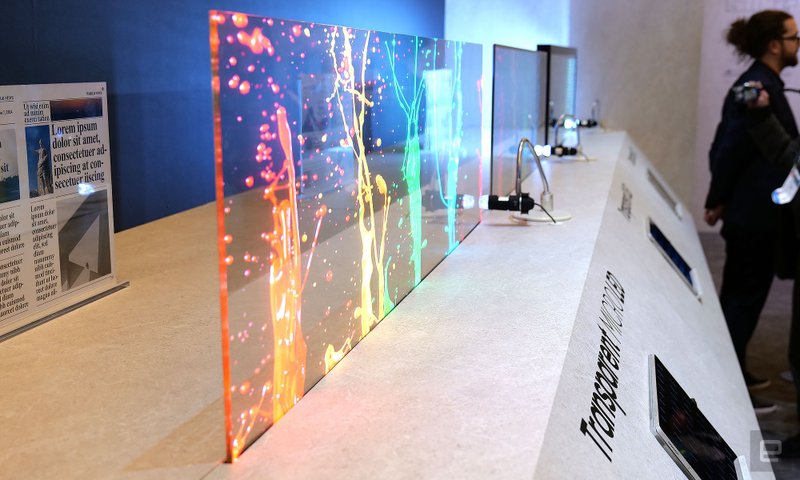 Tela transparente Micro LED impressiona