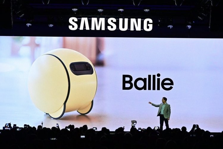 O Samsung Ballie evoluiu, e agora é planejado para ser um robô com inteligência artificial.