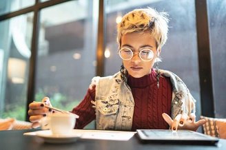 A diversidade e busca por oportunidades que possuem flexibilidades, são pontos chave da geração Z.