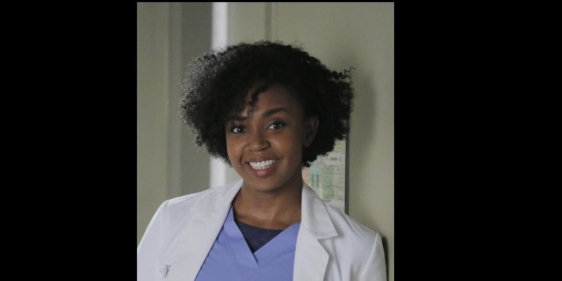 Jerrika Hinton como Stephanie Edwards. 