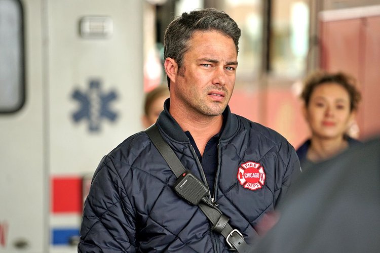 Chicago Fire também acaba de estrear sua mais nova temporada na NBC