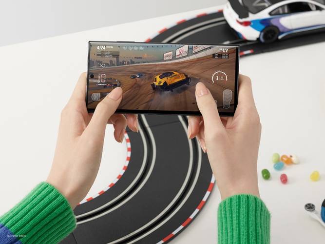 A geração anterior é uma boa opção para rodar apps pesados e games.