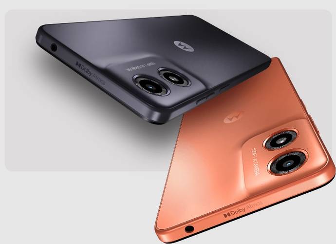 O Moto G04 com cores Pantone.